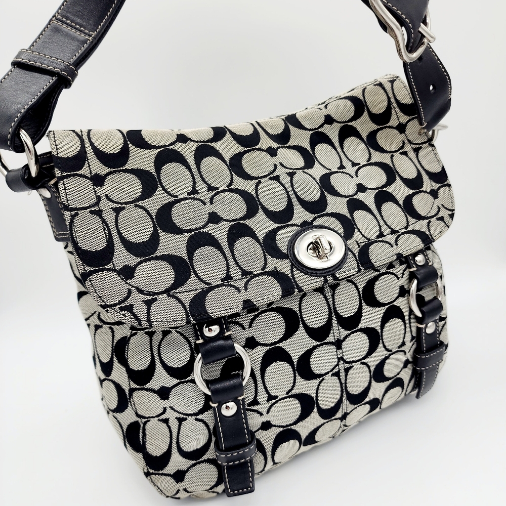 Coach Chelsea Signature Messenger Shoulder Bag Flap Turnlock Black Grey - Picture 2 of 14